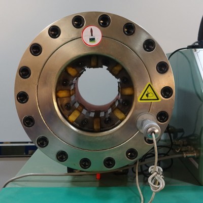 Cấu tạo của máy ép tuy ô thủy lực